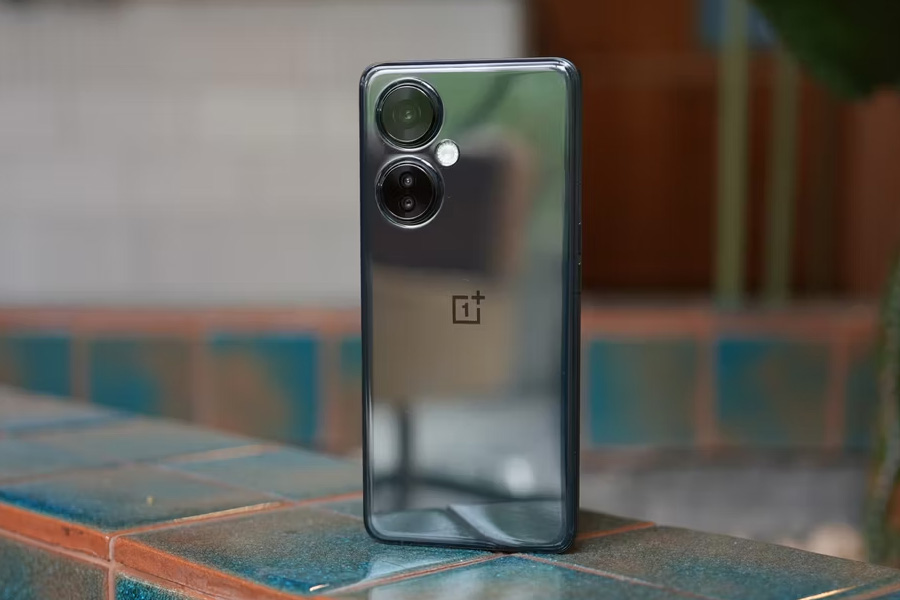 Why You Should Buy a Used OnePlus Quality Without the High Price Tag